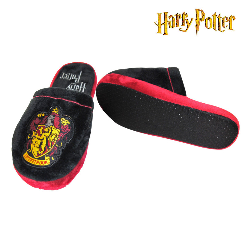 Chaussons originaux Harry Potter à l'effigie de Poudlard sur Cadeaux et  Anniversaire