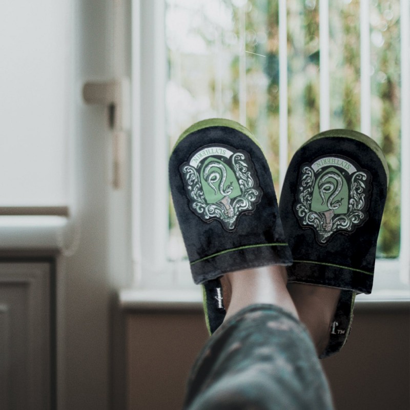 Chaussons moelleux Harry Potter Serpentard pour geek sur Cadeaux