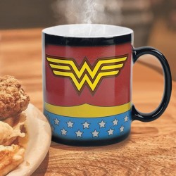 Mug Thermoréactif Wonder Woman Costume