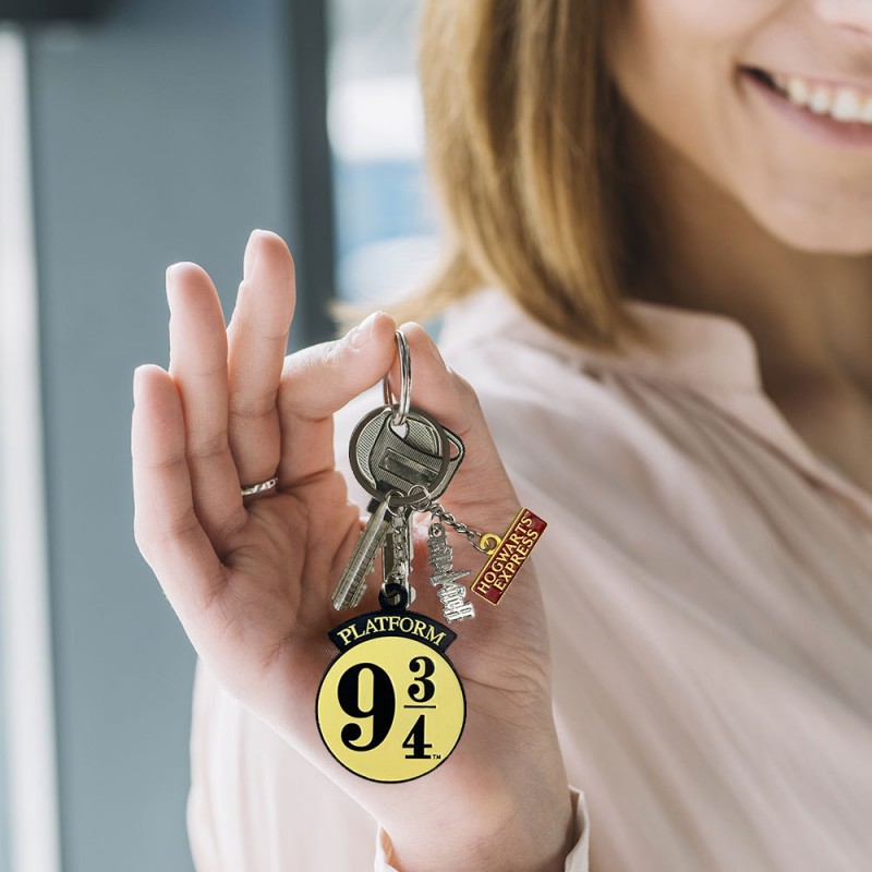 Porte-clés Harry Potter Platform 9 3/4 Metal Charm - Porte clef - Achat &  prix