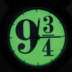 Horloge Applique Harry Potter Quai 9 3/4 Phosphorescente avec Support Métallique