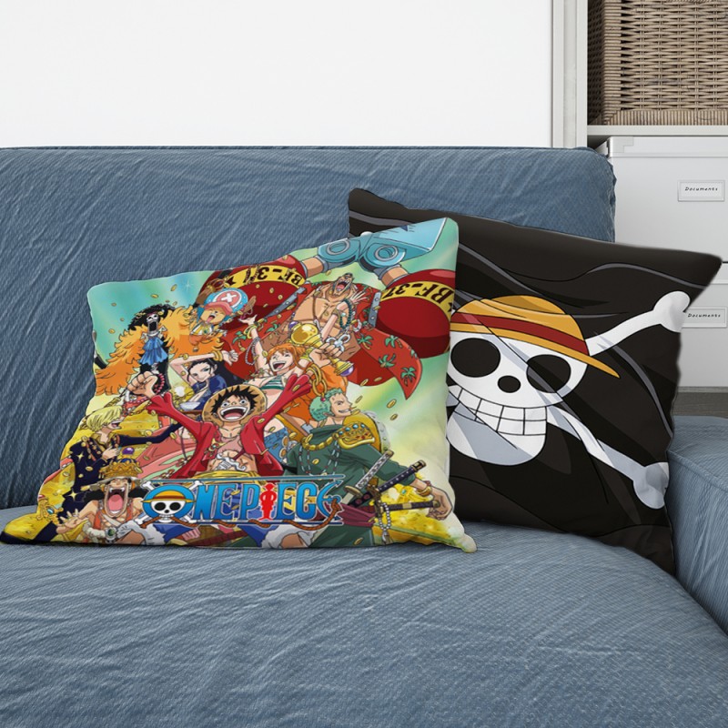 Coussin One Piece Personnages / Pirate sur Cadeaux et Anniversaire