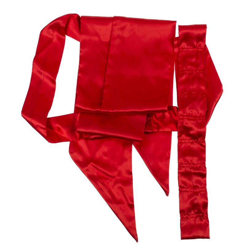 Noeud sexy de satin rouge, vous êtes son cadeau !