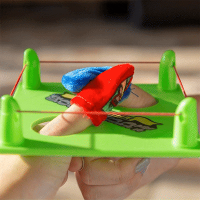 Jeu bataille du pouce